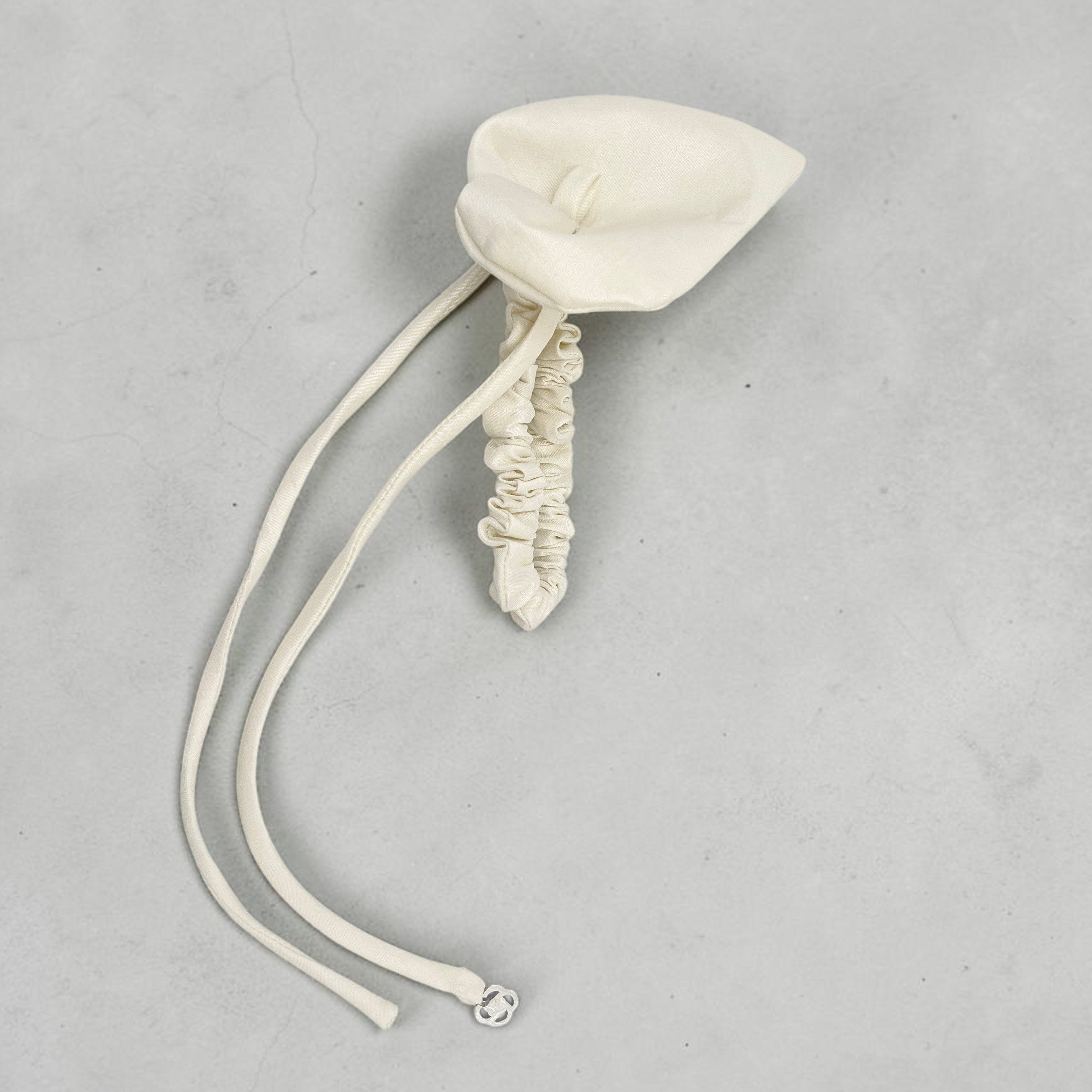 Calla Scrunchie