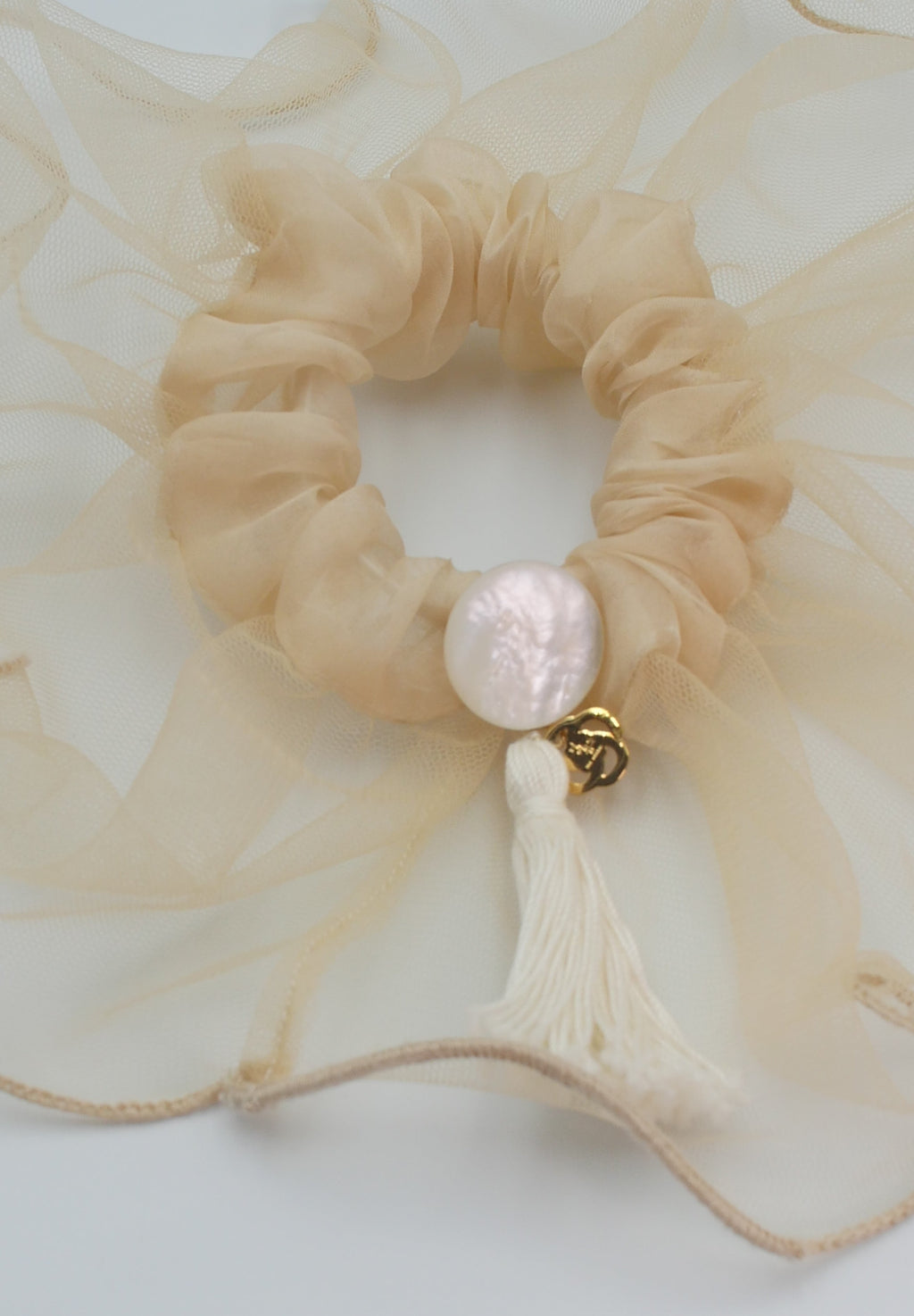 Nabi Scrunchie