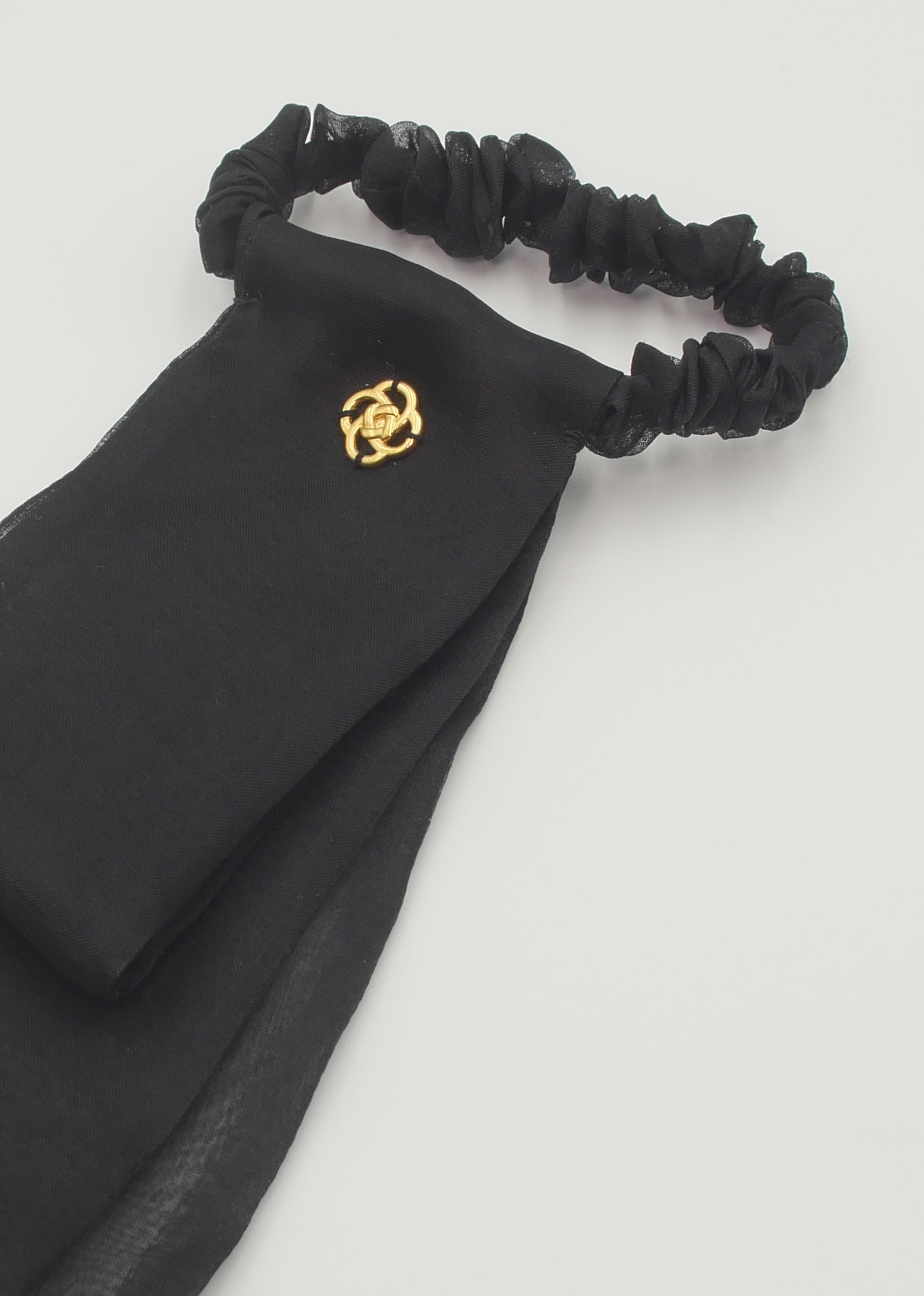 Daenggi Scrunchie